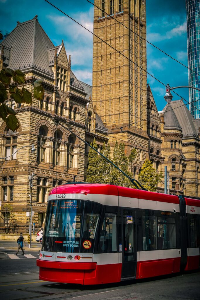 How to use public transportation like a streetcar in Toronto and GTA